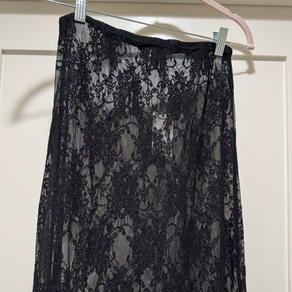 RESA black lace skirt - Picture 6 of 9